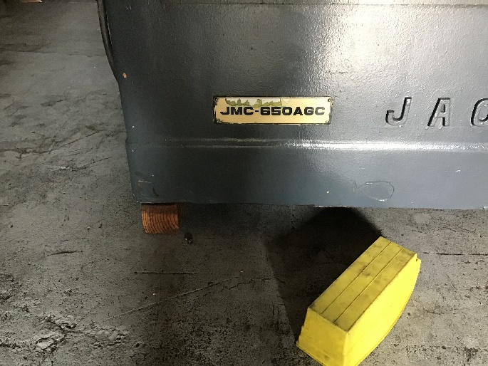 http://www.machinetools247.com/images/machines/16483-Jackmill JMC-650 AGC 1.jpeg