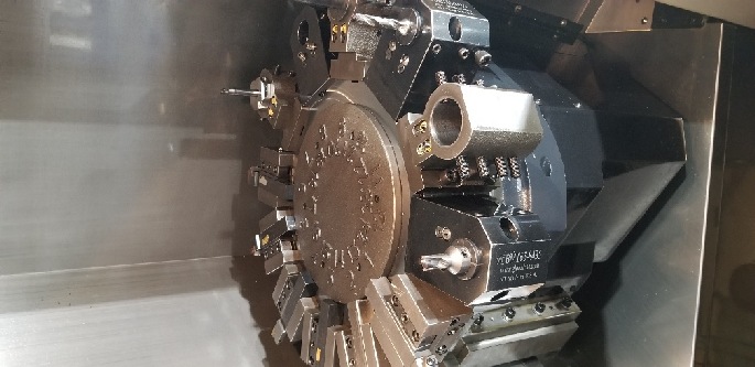 http://www.machinetools247.com/images/machines/16575-Doosan Puma-2600 M 8.jpg