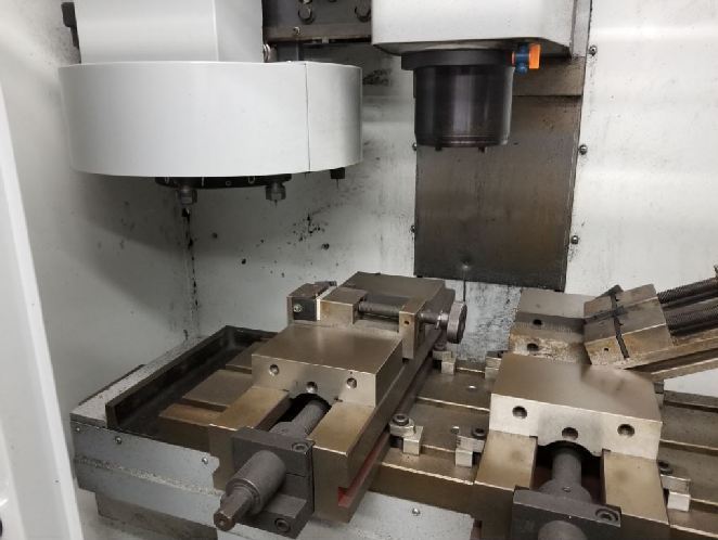 http://www.machinetools247.com/images/machines/16595-Haas Mini-Mill 2.jpg
