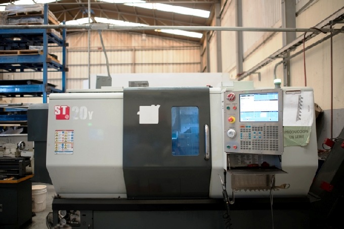 http://www.machinetools247.com/images/machines/16639-Haas ST-20T Y 1.jpg