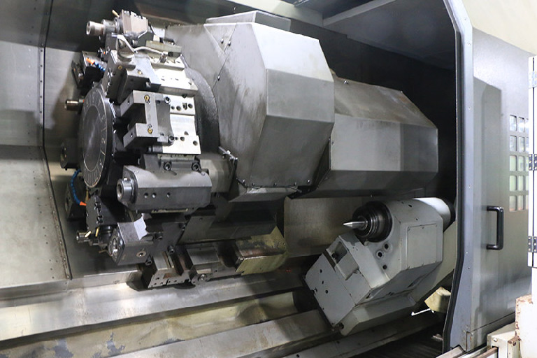 http://www.machinetools247.com/images/machines/16735-Mori-Seiki SL-403 CMC 7.jpg